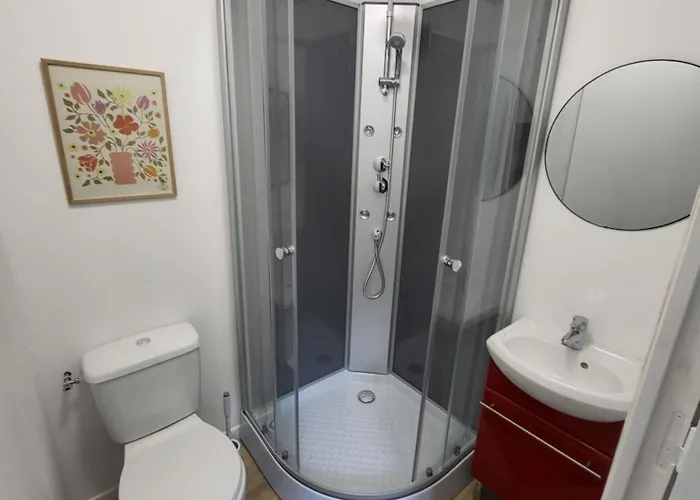 Apartment Iago ,gare Et Aeroport A Proximite