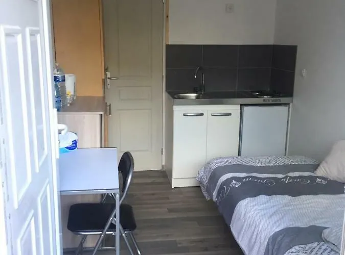 Iago ,gare Et Aeroport A Proximite Apartment *