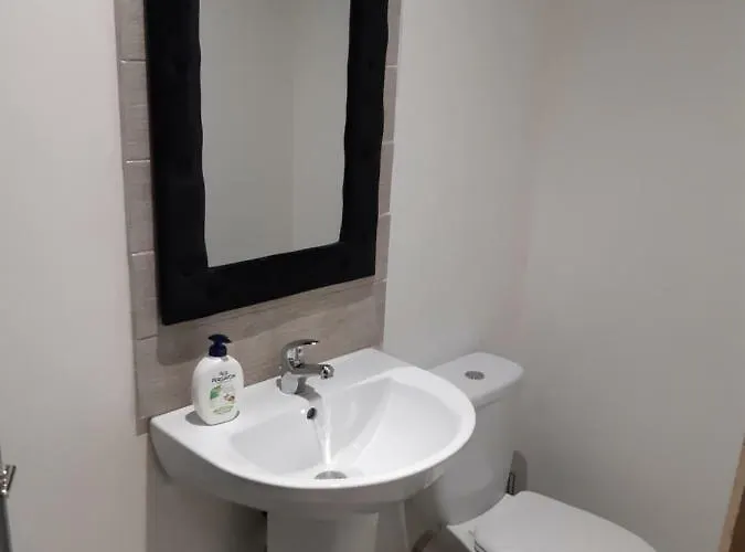 Iago ,gare Et Aeroport A Proximite Apartment Beauvais